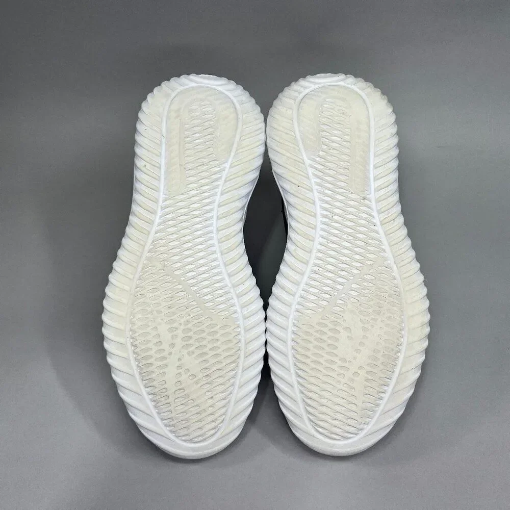 Reebok Women's Size 7 Energy Lux 3.0‎ Running Shoes